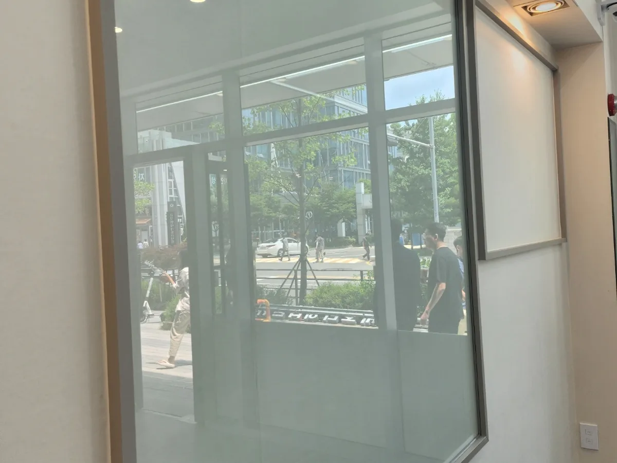 보은군 내북면 건물 복도·대기 동선 야간 위생청소 사례 - 행진크린